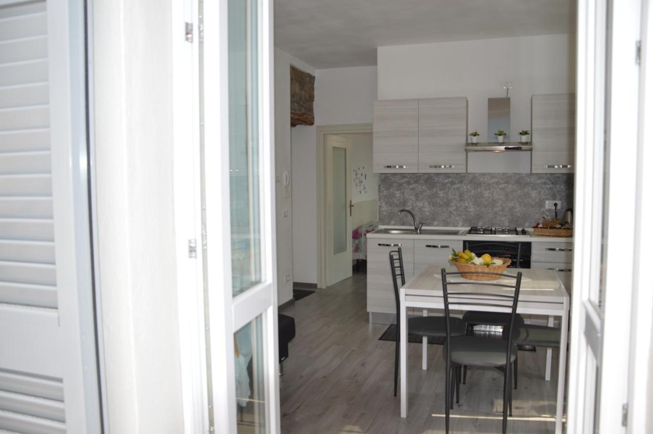 Lescen White Residence - Lake View Lezzeno Luaran gambar